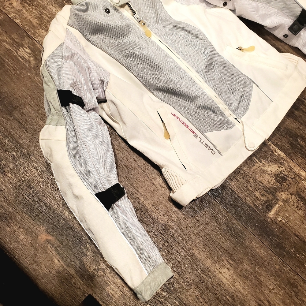 Castle X Jacket Size Medium (8) - Picture 2 of 10